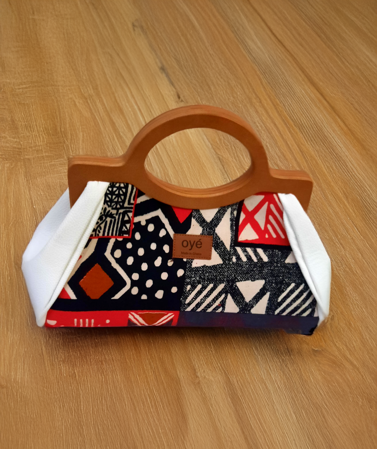 Handbag Oyé