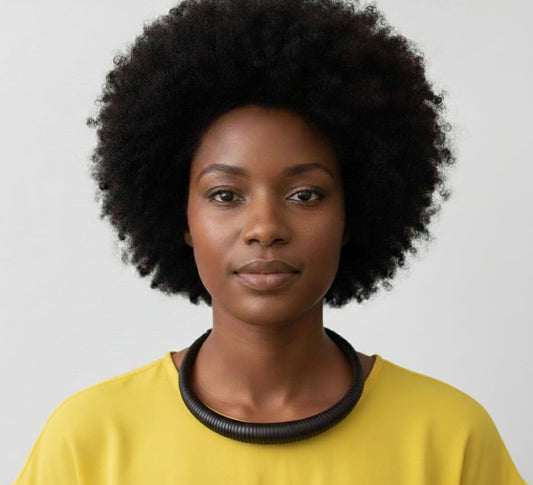 AnnaTeiko Leather Collar